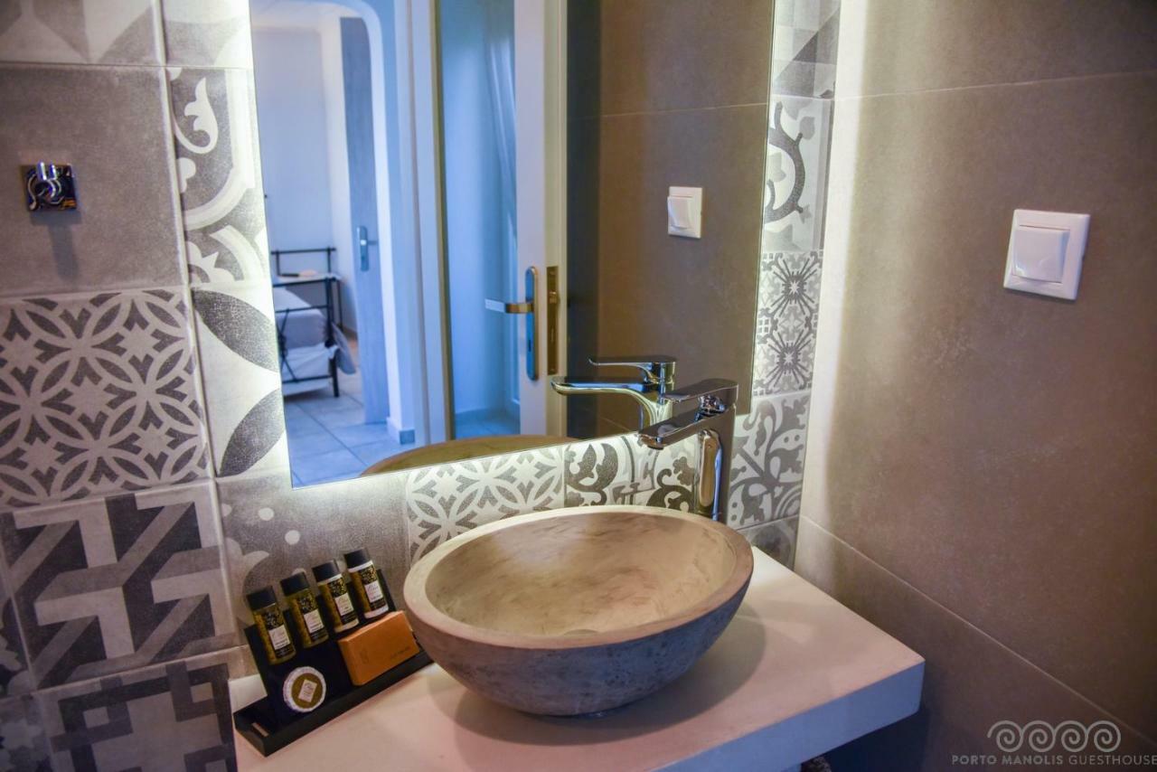 Hotel Porto Manolis à Agios Ioannis  Extérieur photo